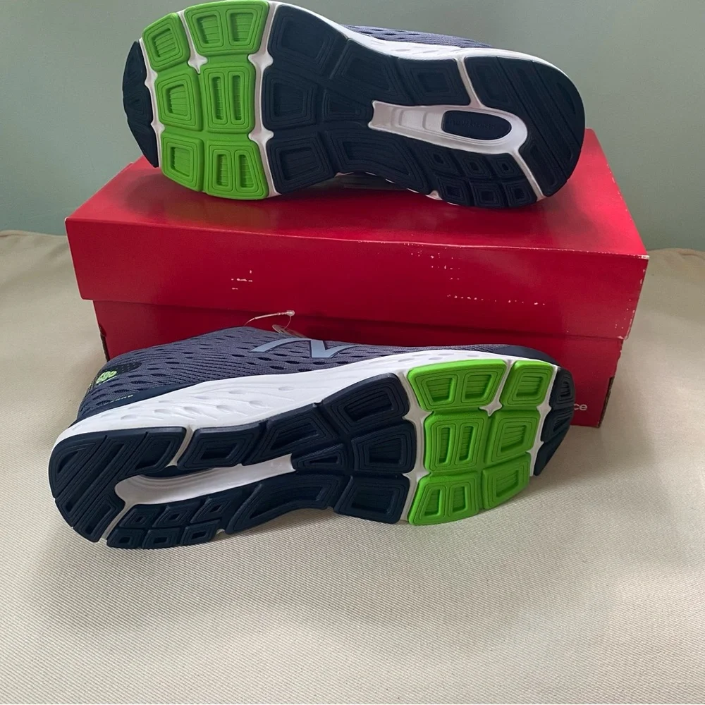 Men’s New Balance 680 v6 running shoes in Gray, Navy, and Lime Green 10.5 4E XW